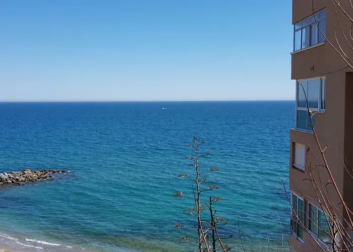 Autentico La Perla Playa * Benalmádena